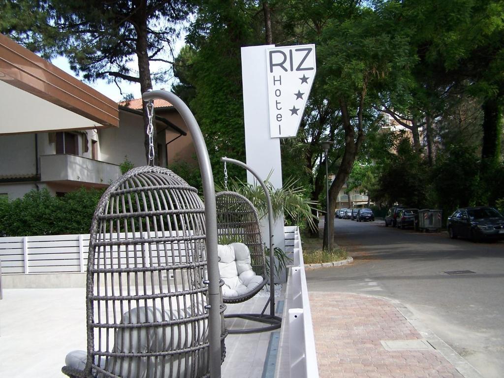 Riz Hotel
